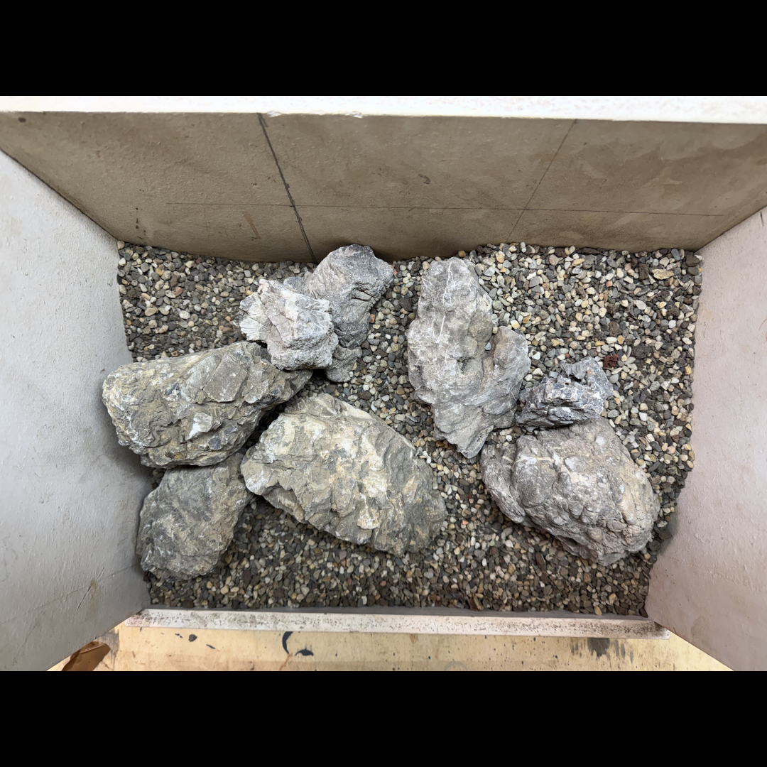 Hardscape Kit 45x30x30 – Elderly Stone Aquarium Setup